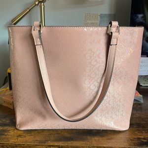 Pink Guess medium size Purse